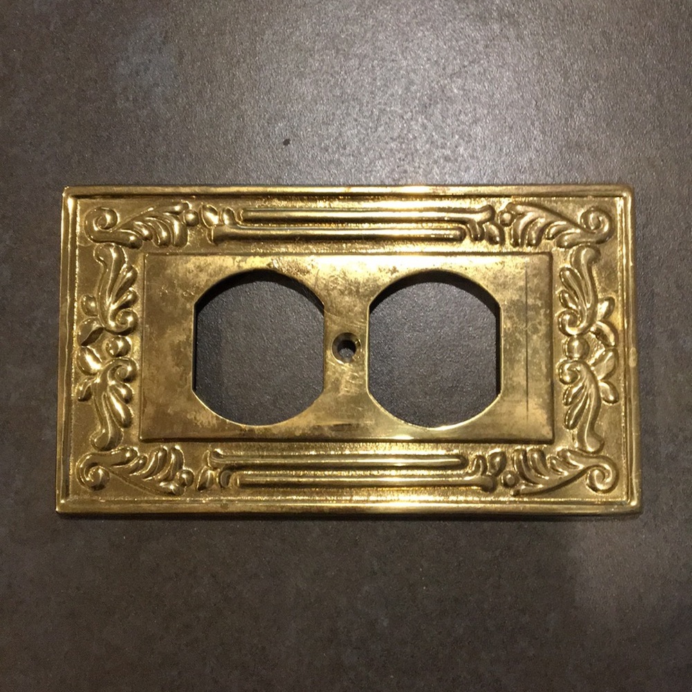 Gatco solid brass wall plate
